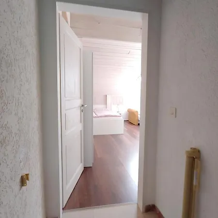 Modernes Apartment Zum Wohlfuehlen Kolbermoor Exterior photo